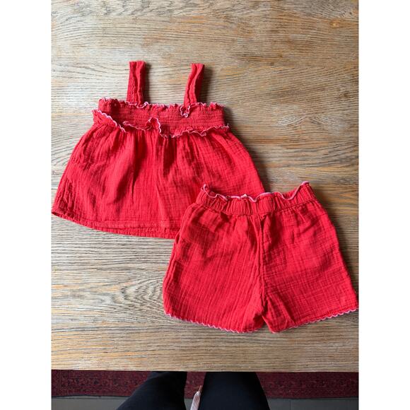 Baby Gap Red Muslin Gauze Smocked Tank Top & Shorts Set Girls 3T 4T - Picture 2 of 5